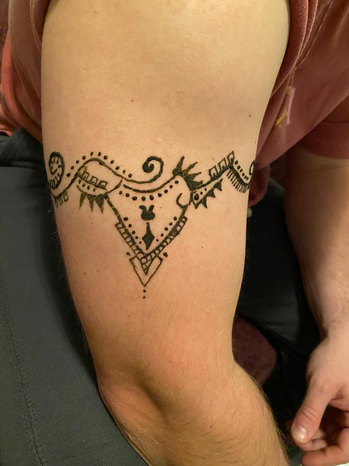 Austin Mehandi Artist - Traditional Henna Pattern